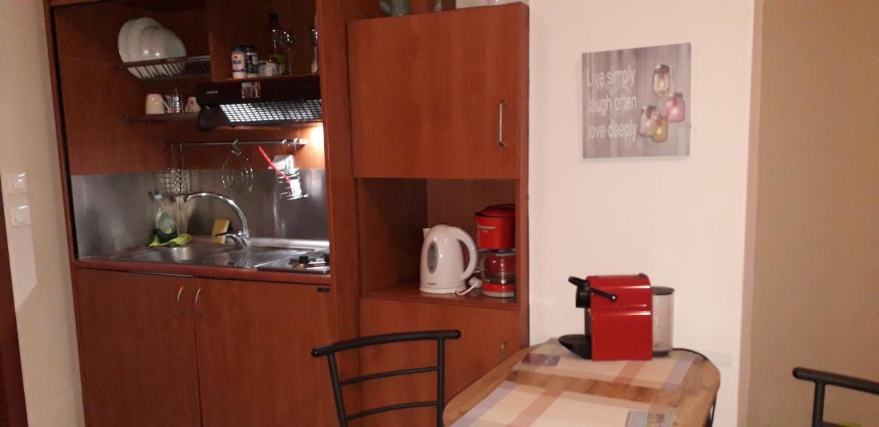 Central Bright Studio With Balkony Apartamento Tessalónica Exterior foto